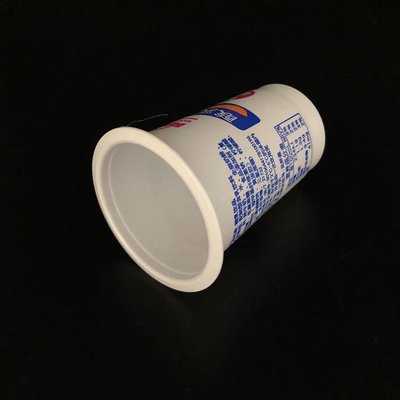Diverse tazze di plastica del yogurt di Oripack 5oz con l'imballaggio per alimenti dei coperchi